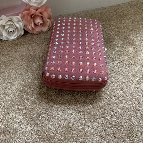 Authentic Rare Gucci Suede Studded Clutch - Picture 16 of 16